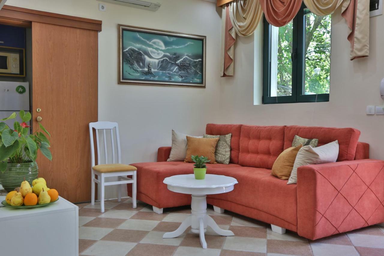Apartments Holiday Lux Sutomore Zewnętrze zdjęcie