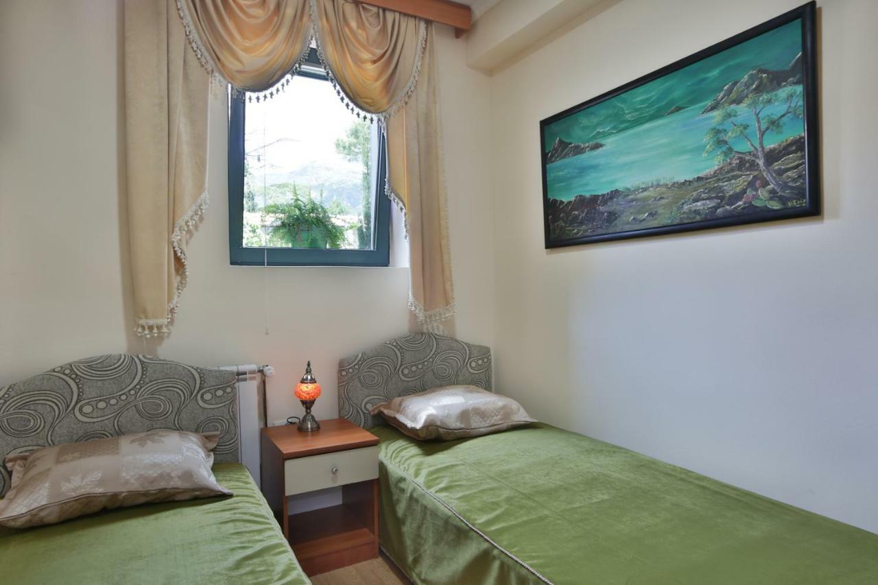 Apartments Holiday Lux Sutomore Zewnętrze zdjęcie
