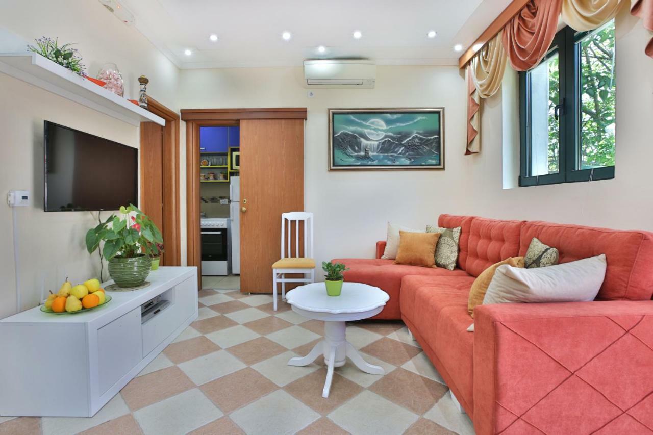 Apartments Holiday Lux Sutomore Zewnętrze zdjęcie